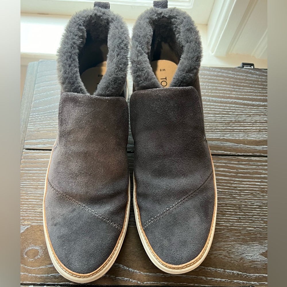 Tom's Paxton Shoe size 8